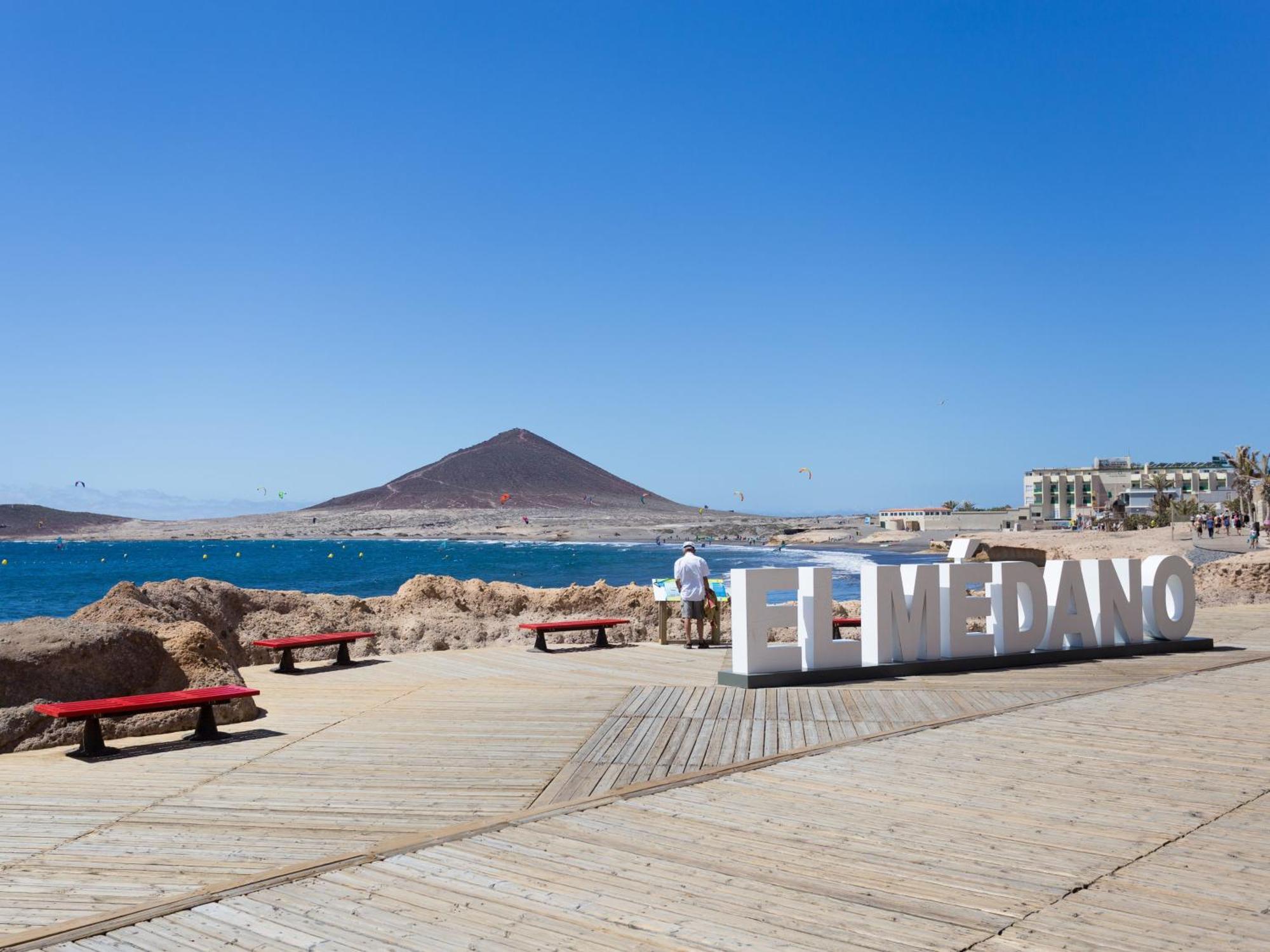 Live Medano Casanova Frente A La Playa Apartment เอลเมดาโน ภายนอก รูปภาพ
