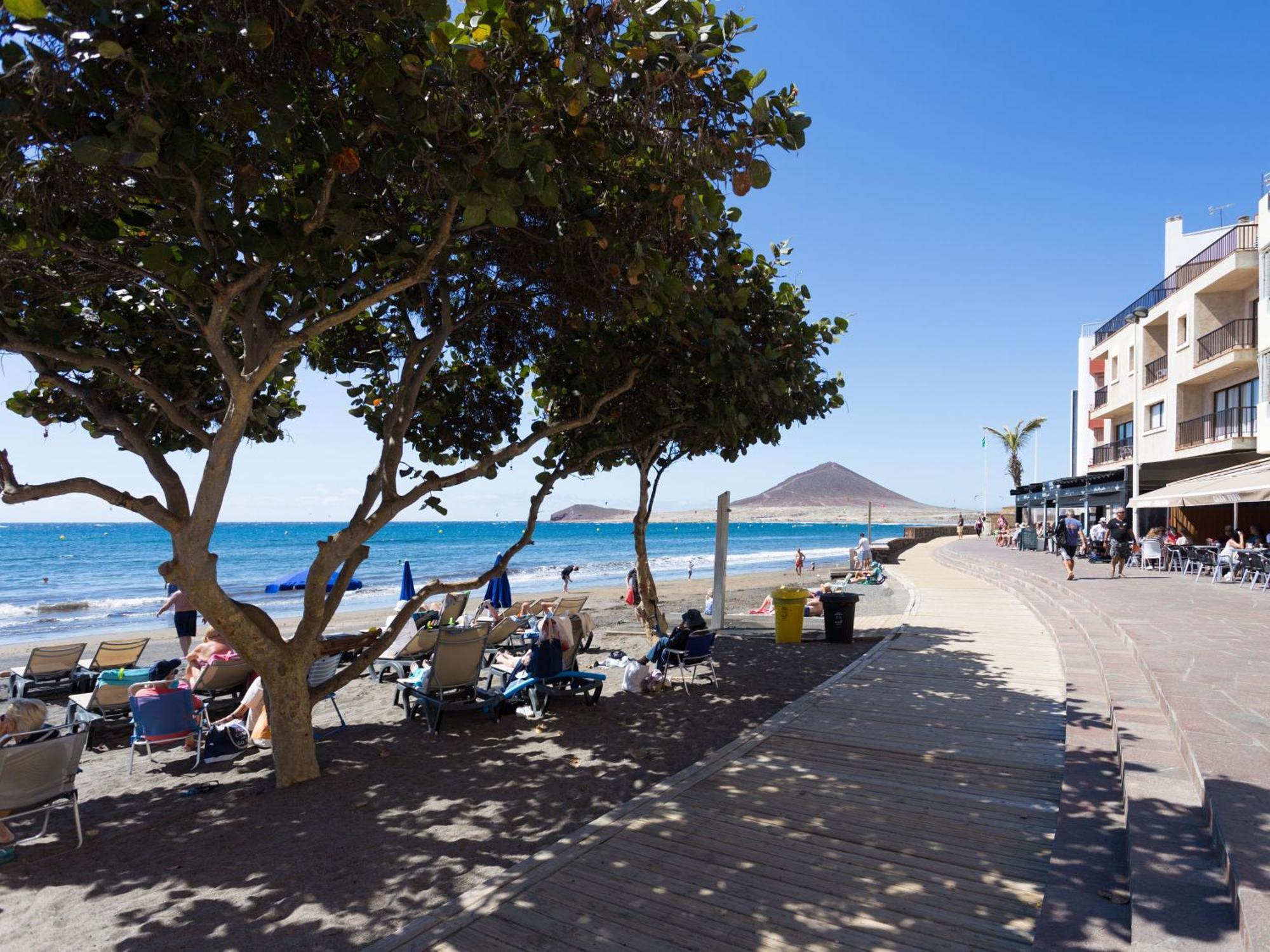 Live Medano Casanova Frente A La Playa Apartment เอลเมดาโน ภายนอก รูปภาพ
