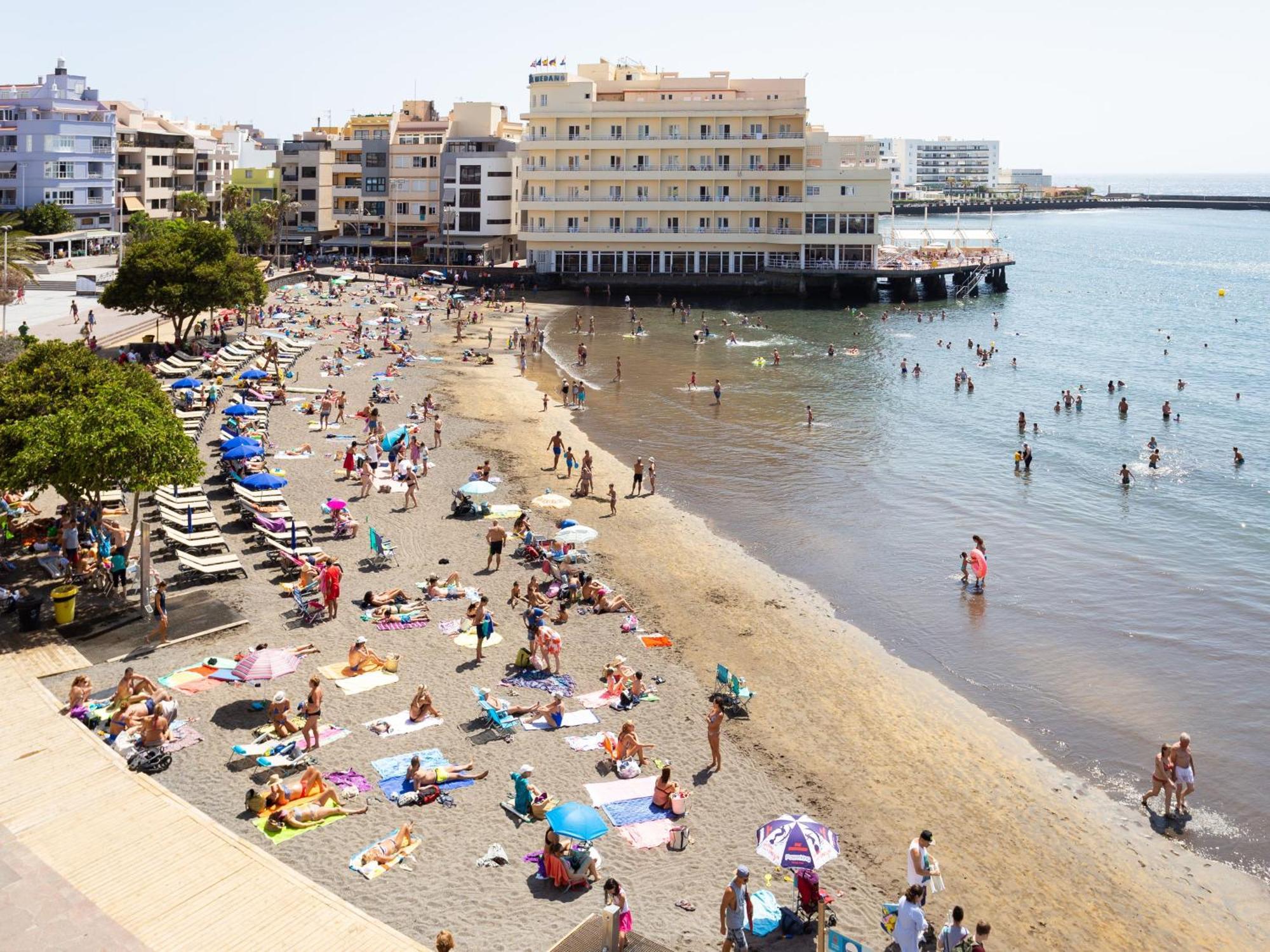Live Medano Casanova Frente A La Playa Apartment เอลเมดาโน ภายนอก รูปภาพ